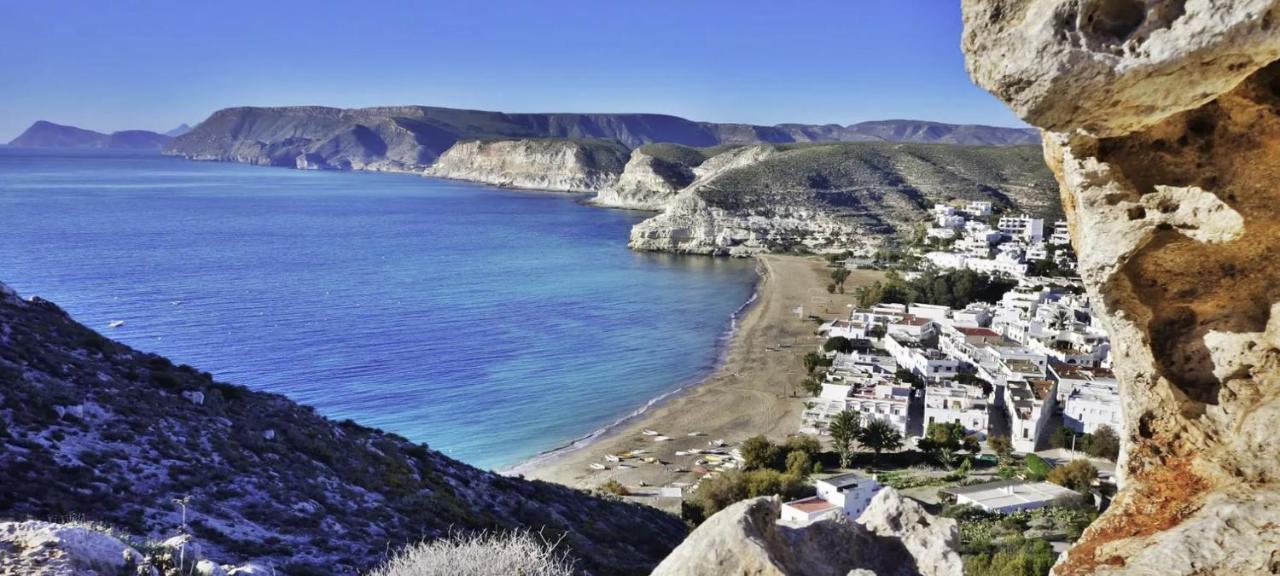 Precioso Apartamento A 20 Metros Del Mar Agua Amarga  Luaran gambar